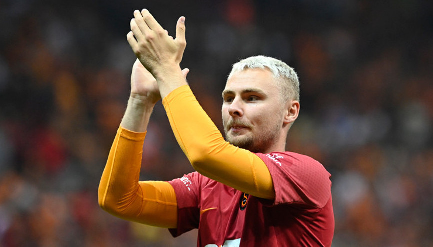 Galatasarayda Nelsson ve Boeye zam müjdesi