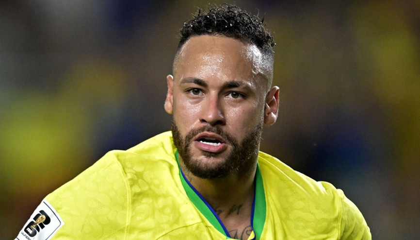 Neymar, Pele’nin rekorunu kırdı
