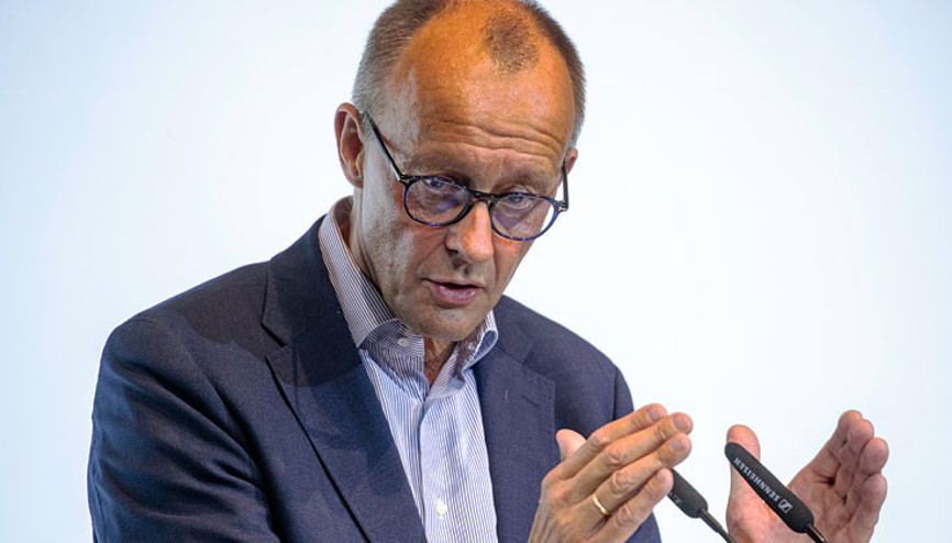 Merz: Scholz güven oyu istesin