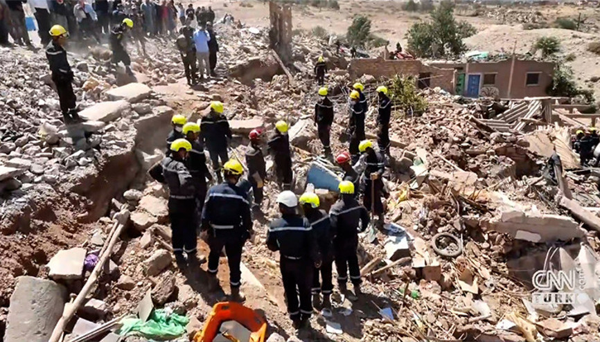 Fasta deprem... Arama çalışmaları sürüyor