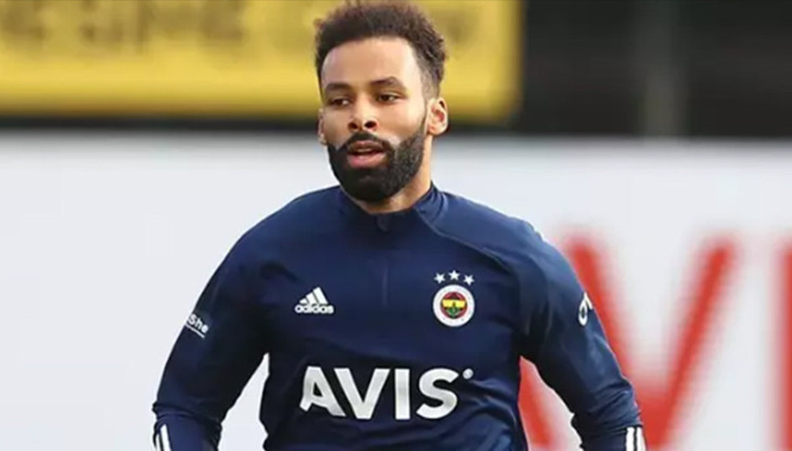 Son Dakika: Fenerbahçede Nazım Sangare ile yollar ayrıldı İşte yeni takımı...