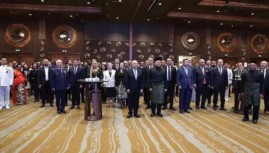 Bakan Güler, Malezyanın 66ncı bağımsızlık günü dolayısıyla düzenlenen resepsiyona katıldı Bakan Güler, Malezyanın 66ncı bağımsızlık günü dolayısıyla düzenlenen resepsiyona katıldı