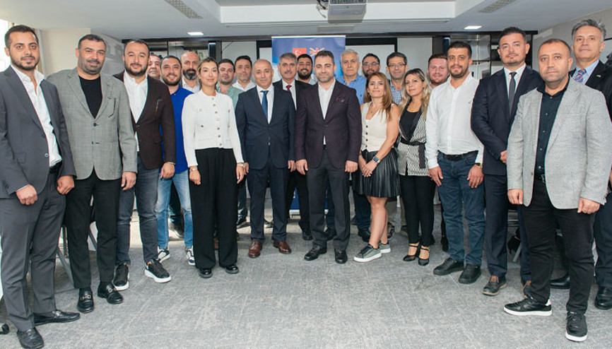 İhracatçılar birliğinden Londra çıkarması