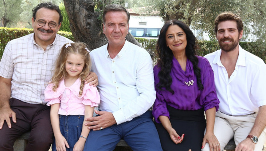 Üç Kız Kardeş setinden eğlenceli görüntüler