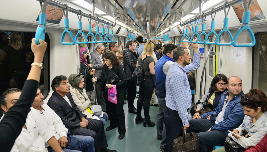 Neden toplu taşımada garip davranışlara şahit oluyoruz Neden toplu taşımada garip davranışlara şahit oluyoruz