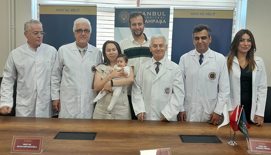 Meme kanserini atlattı anne oldu Hayatına Güneş doğdu