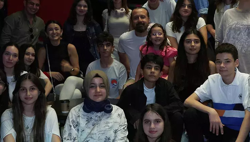 Demirören Medya Lisesi öğrencileri ‘1923’ müzikalini izledi Demirören Medya Lisesi öğrencileri ‘1923’ müzikalini izledi