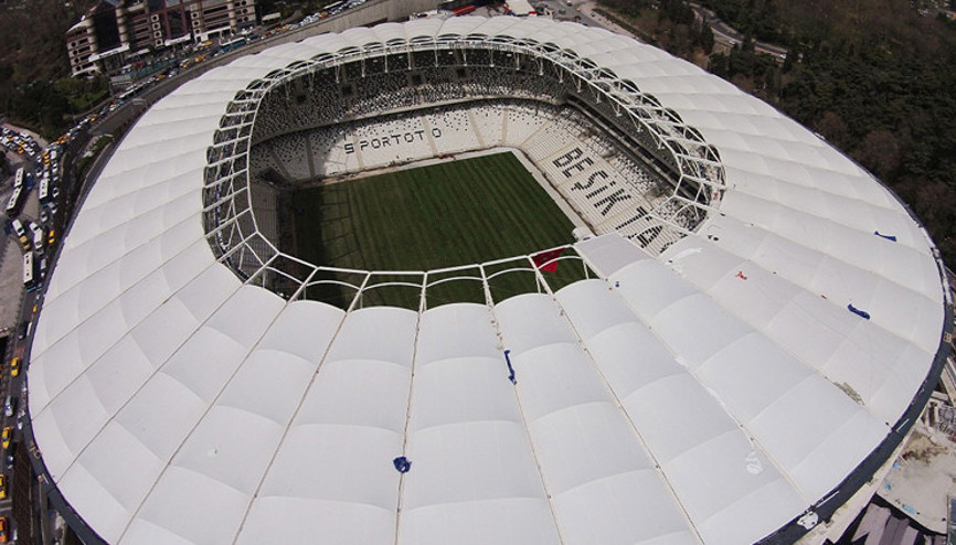 Beşiktaşın stat ismi Tüpraş oldu 3 yıllık anlaşma imzalandı