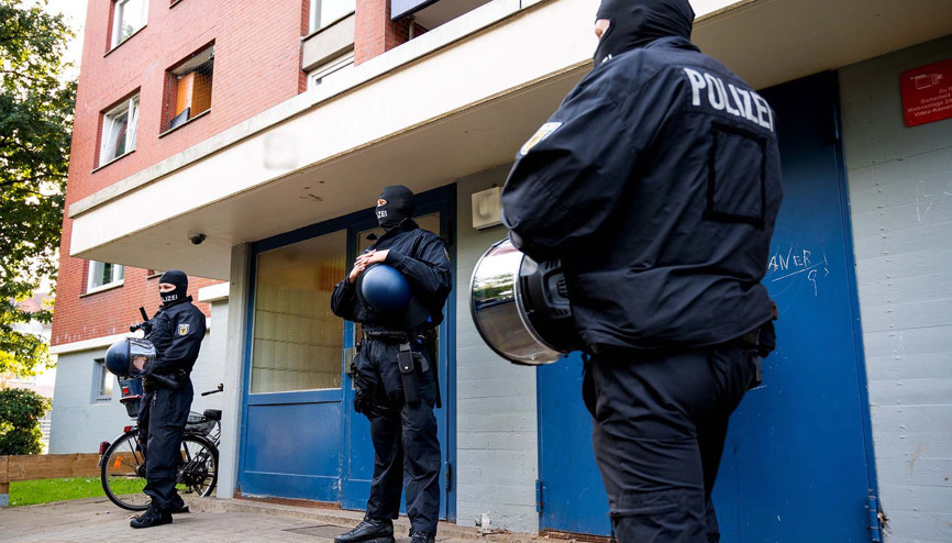 İnsan tacirlerine şafak operasyonu