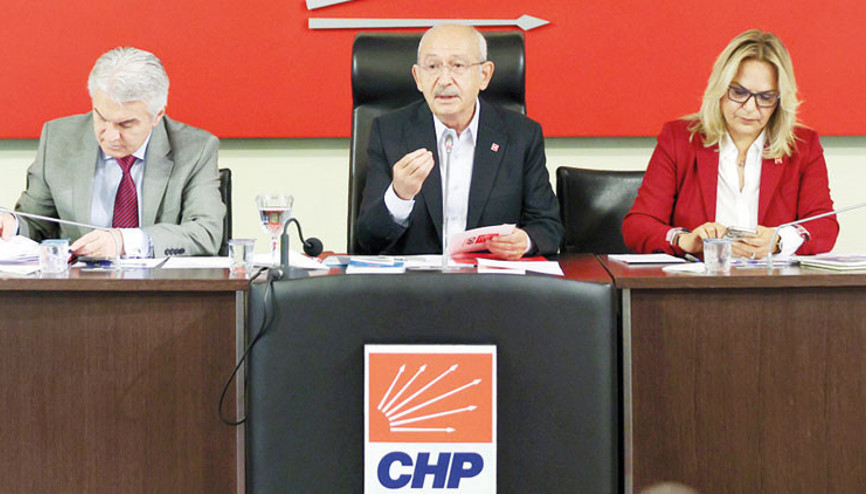 CHP’de yarışa gergin başlangıç