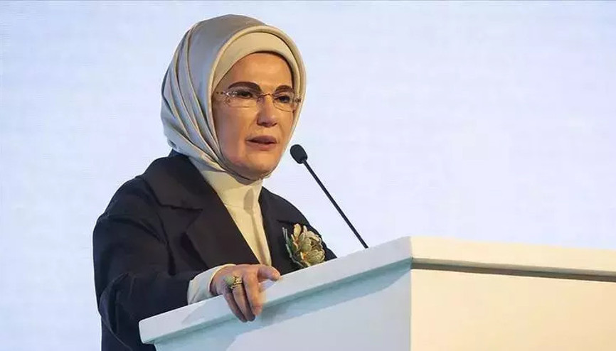 Emine Erdoğan: Sıfır atık hareketi ile milyonlarca ton atık ekonomiye kazandırıldı Emine Erdoğan: Sıfır atık hareketi ile milyonlarca ton atık ekonomiye kazandırıldı