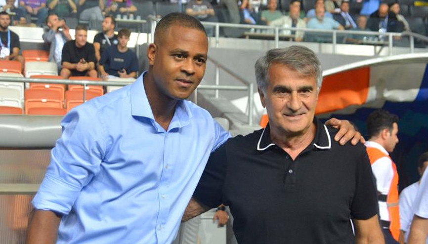 Patrick Kluivert: Belhanda geceyi hastanede geçirecek Patrick Kluivert: Belhanda geceyi hastanede geçirecek