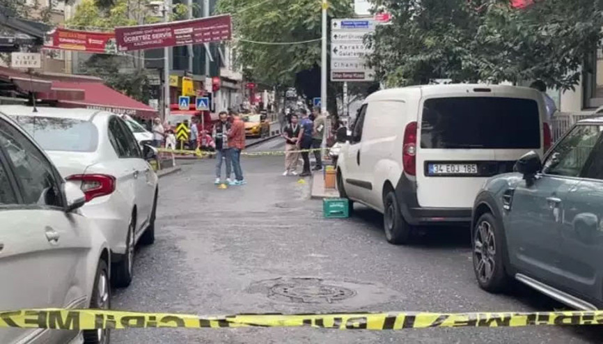 Ünlü oyuncu Ufuk Bayraktarın Cihangirdeki kafesinde silahlı saldırı: 3 yaralı