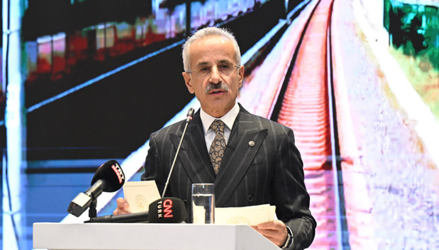Bakan Uraloğlu: Basra Körfezini Türkiye üzerinden Avrupaya bağlayacağız