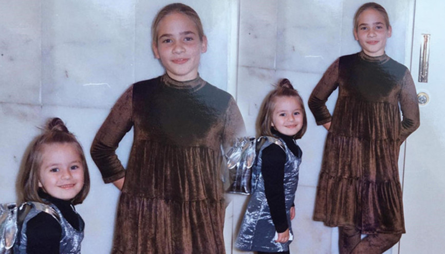 İşte gerçek 90’larda ben ve kardeşim Çocuk mankenliği yaparken...