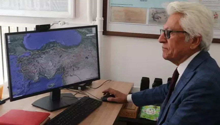 Prof. Dr. Pampal MTA’nın yeni diri fay haritasını yorumladı: Türkiye jeolojik olarak aktif bir bölge Prof. Dr. Pampal MTA’nın yeni diri fay haritasını yorumladı: Türkiye jeolojik olarak aktif bir bölge