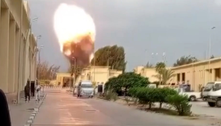 İsrail uçakları, Refah Sınır Kapısı’nı bombaladı İsrail uçakları, Refah Sınır Kapısı’nı bombaladı