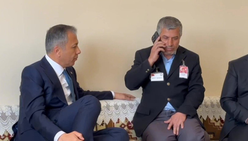 Cumhurbaşkanı Erdoğan, şehit polis Cihat Ermişin babasıyla görüştü