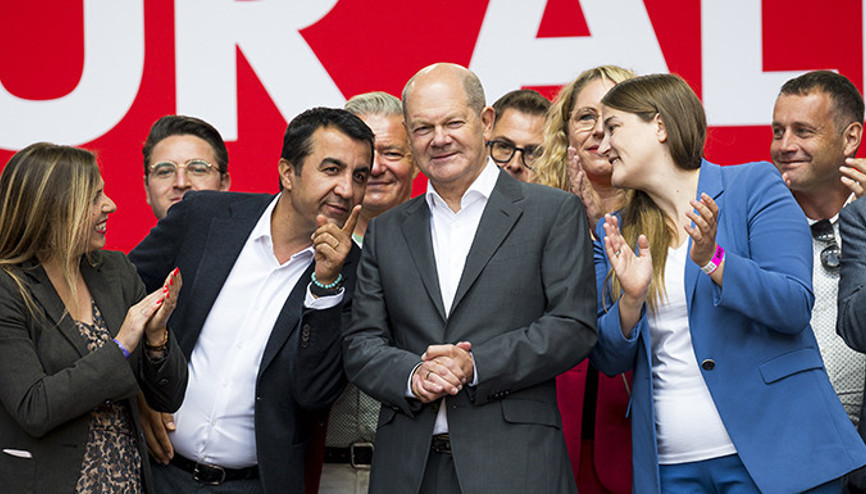 SPD’nin en başarılı milletvekili Arif Taşdelen oldu