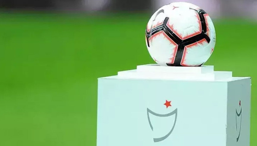 22 Ekim Pazar hangi maçlar var Bugün kimin maçı var, ne zaman, saat kaçta İşte bu akşamın maç programı... 22 Ekim Pazar hangi maçlar var Bugün kimin maçı var, ne zaman, saat kaçta İşte bu akşamın maç programı...