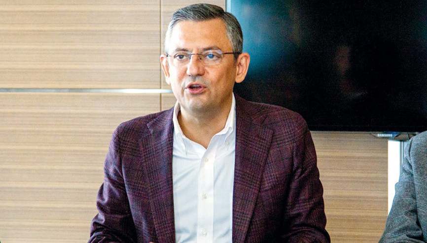 Özel’den ‘Atatürkçü kadro’ vurgusu