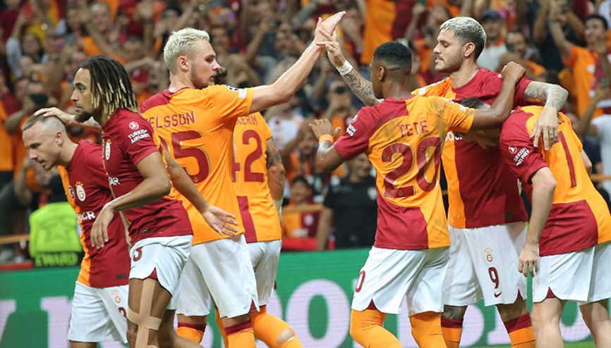 Son Dakika: Galatasarayda Angelino ve Victor Nelsson krizi Takıma küstü iddiası... Son Dakika: Galatasarayda Angelino ve Victor Nelsson krizi Takıma küstü iddiası...