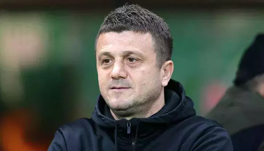 Konyaspor, Hakan Keleş ile imzaladı