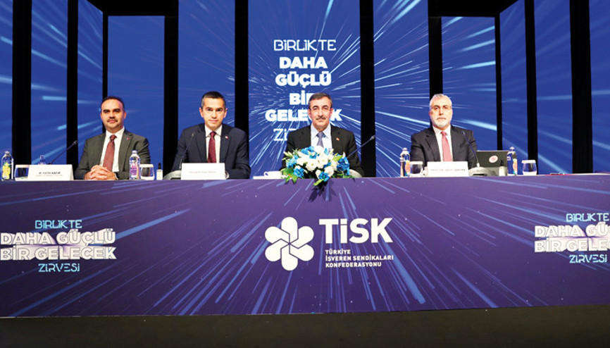 Cumhurbaşkanı Yardımcısı Yılmaz’dan mesaj: ‘Cumhuriyet değerleriyle bu makamdayım’