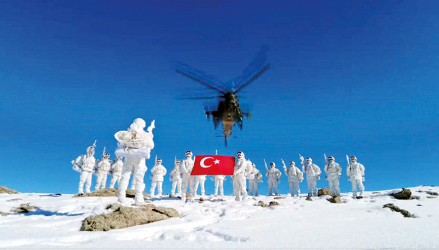 Mehmetçik ‘Cumhuriyet’  klibi yaptı