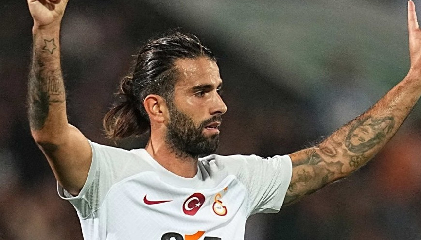 Galatasarayda Sergio Oliveira, bu sezon ligdeki ilk golünü attı