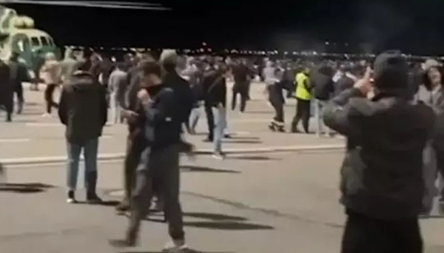 Dağıstanda havalimanı baskını: 60 kişi gözaltına alındı