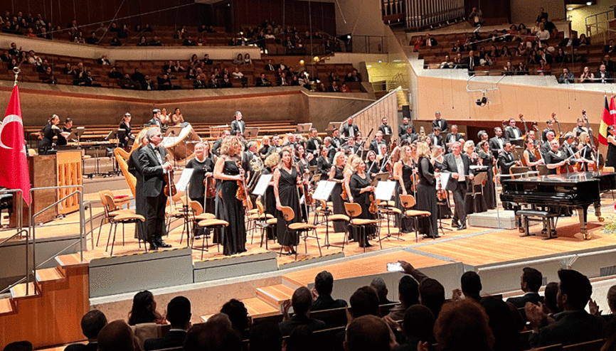 Yüzyıllarca dinmeyecek coşku