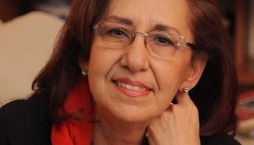 İnci Aral külliyatı yepyeni tasarımla raflarda