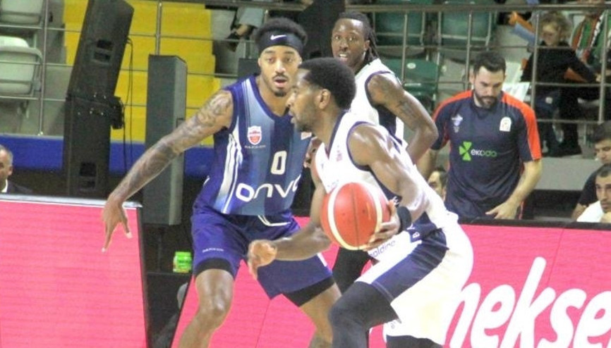 Çağdaş Bodrum, Büyükçekmece Basketbolu uzatmada devirdi