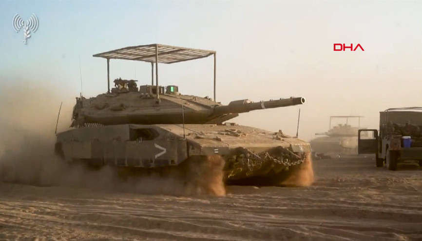 İsrailden kara operasyonu: Silah depoları hedef alındı