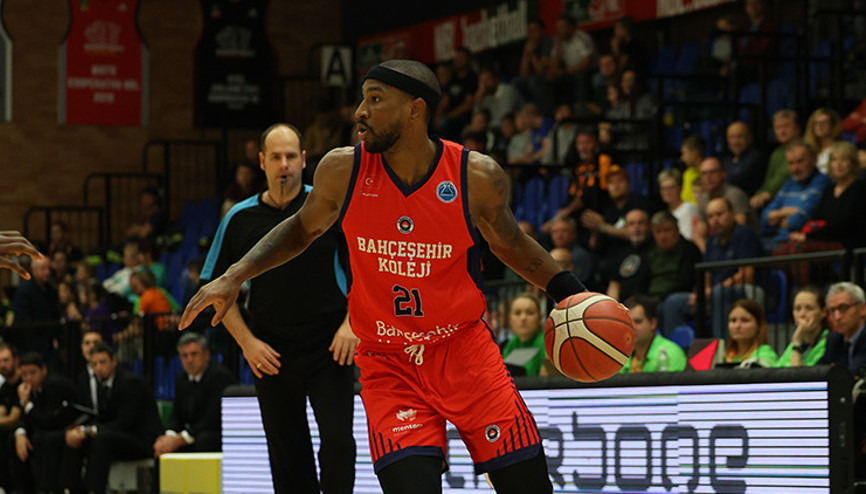 Bahçeşehir Koleji uzatmalarda kazandı