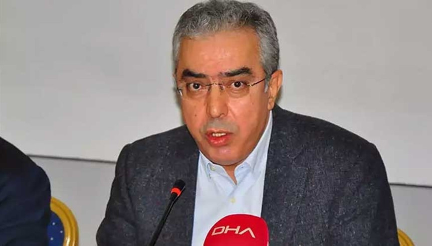 Mehmet Uçum: Anayasanın 14. maddesinin belirsiz olduğunu ileri sürmek AYMnin görevi değil
