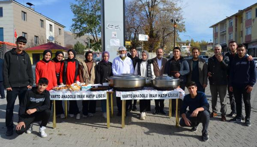 Varto da Filistin yararına kermesi düzenlendi Varto da Filistin yararına kermesi düzenlendi