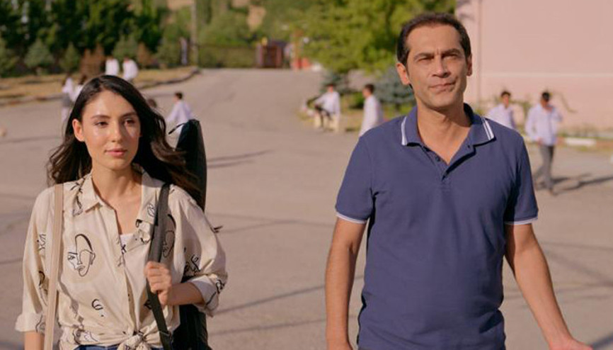 Aybüke Öğretmen hepimizin kahramanı