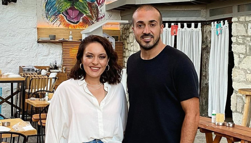 700 bin Euro’dan başlıyor... Ezgi Mola ve Mustafa Aksakallı, Barcelona’dan ev aldı