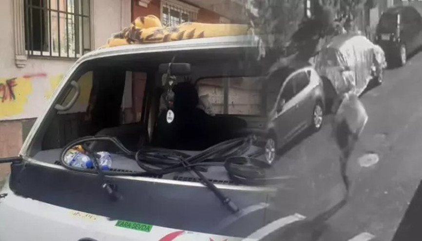 Sultangazide park halindeki kamyonetin ön camını çaldı O anlar kamerada