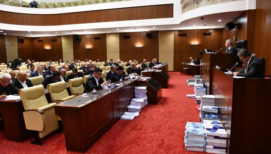 Altı ilçe bütçesi daha onaylandı