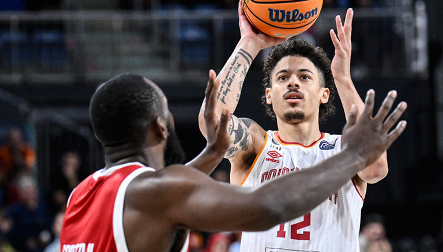 Galatasaray, Benfica’yı devirip ilk galibiyetini aldı