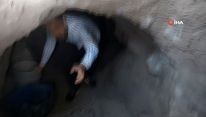 Define avcıları kazdıkları tünelde suçüstü yakalandı