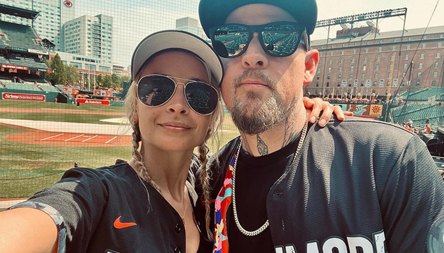 Evlilikleri gül bahçesi gibi değil… Karısına kraliçem diye sesleniyordu… Ünlü çiftten terapi itirafı