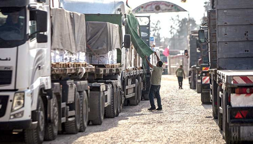 Gazze’de iletişim kesildi yardım girişleri durdu
