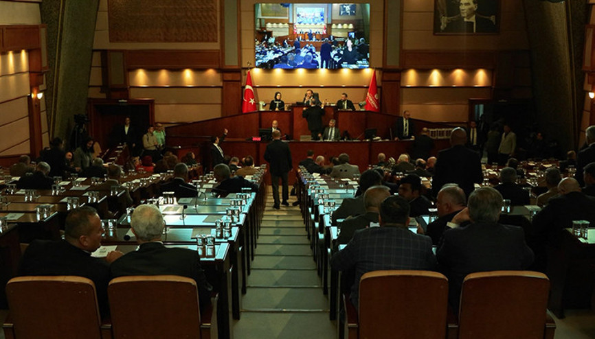 İETTnin 2024 yılı bütçesi İBB Meclisinde kabul edildi