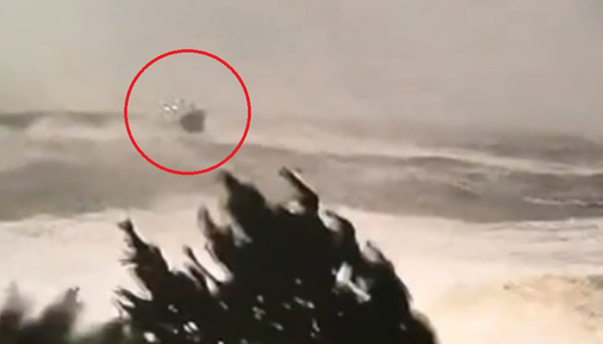 Son dakika... Karadeniz Ereğlide batan gemiden bir kişinin daha cansız bedenine ulaşıldı