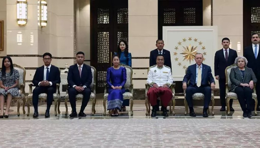 Cumhurbaşkanı Erdoğan, Beştepede Kamboçya ve Tanzanya büyükelçilerini kabul etti