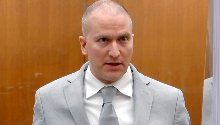 George Floyd’u öldüren eski polis bıçaklandı